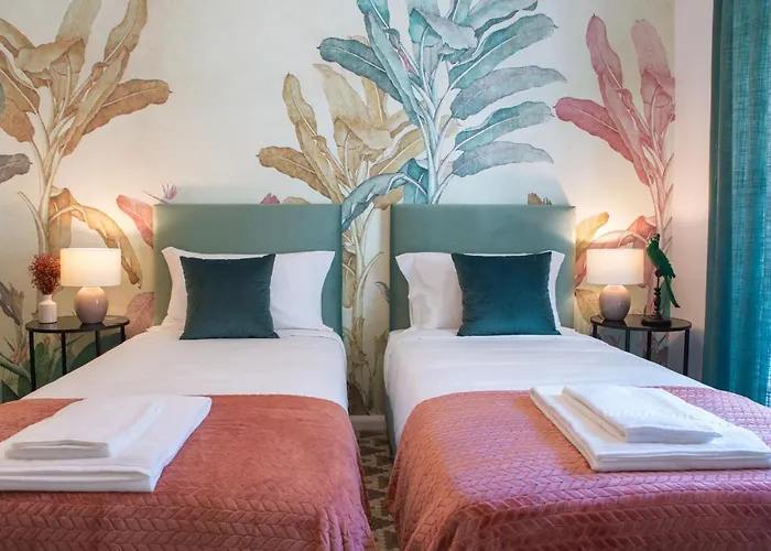 Succeed Campo Pequeno 3*